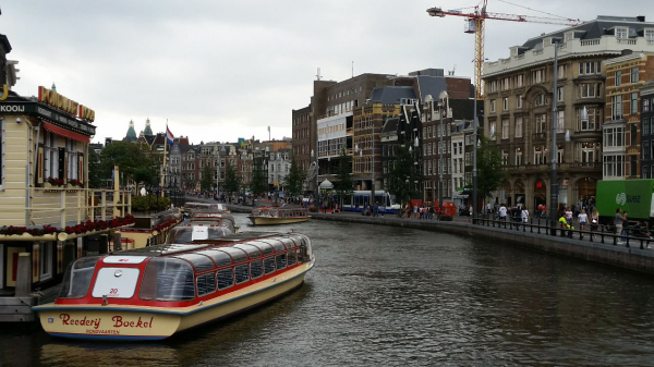 Bootstour-in-Amsterdam-klein